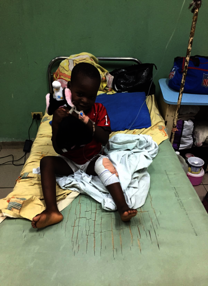 Trauma Equipment for Earthquake Relief in Haiti