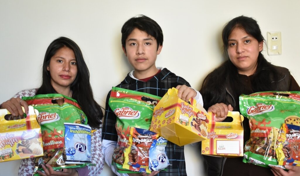 Christmas Baskets for the Students
