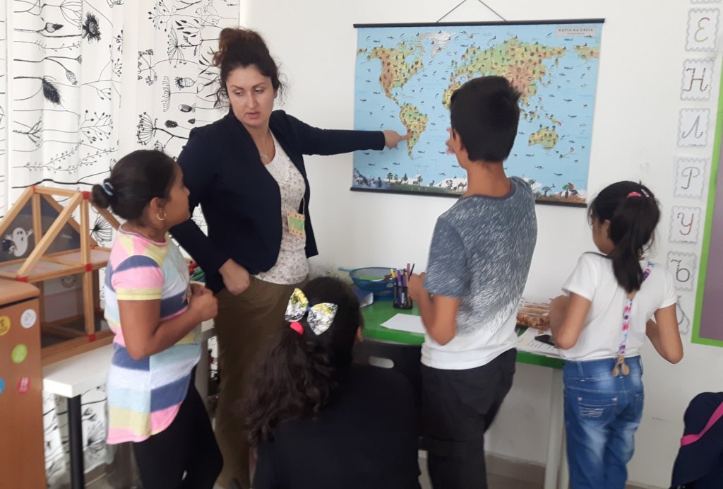 Language Program for Refugee and Migrant Children