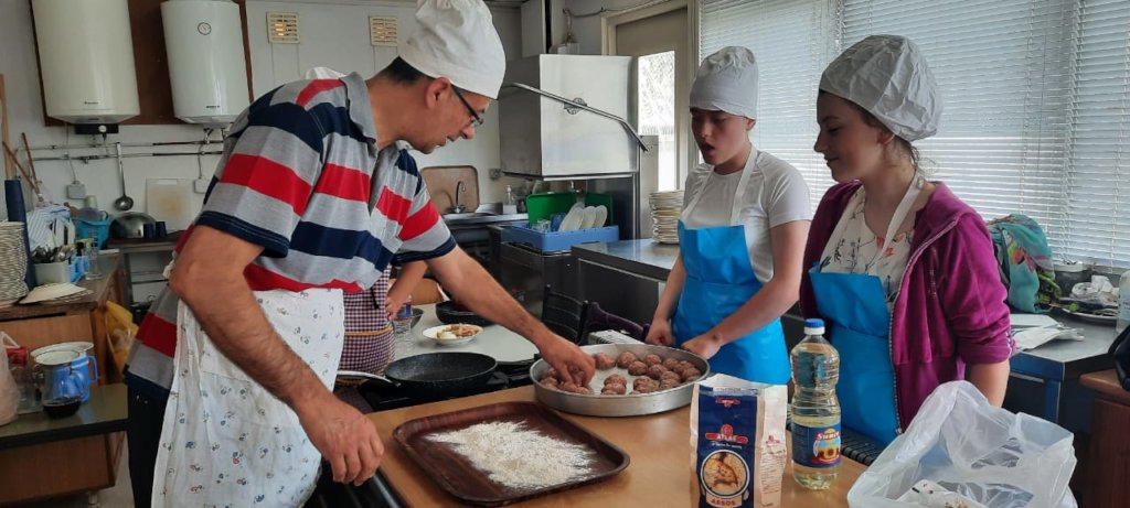 At Amaro Tan School, Incentives for Good Grades