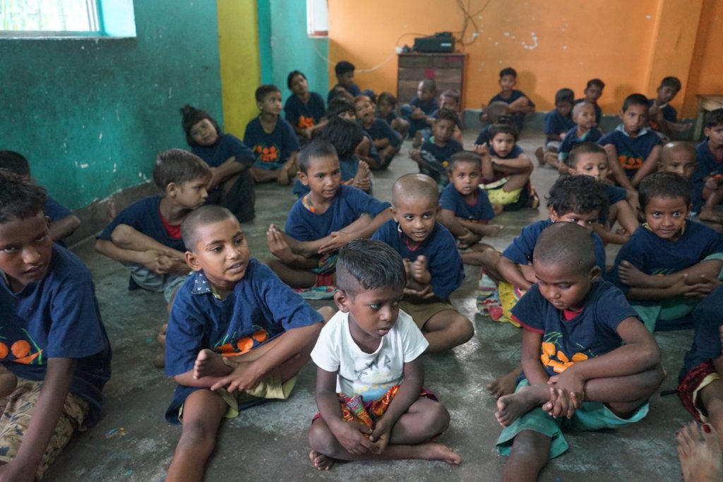Education, food and healthcare for street children