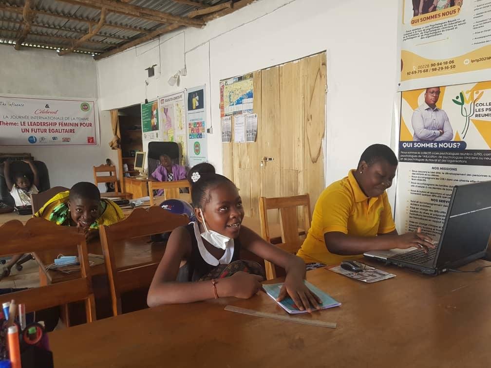 Training 1000 girls in computer science in Togo