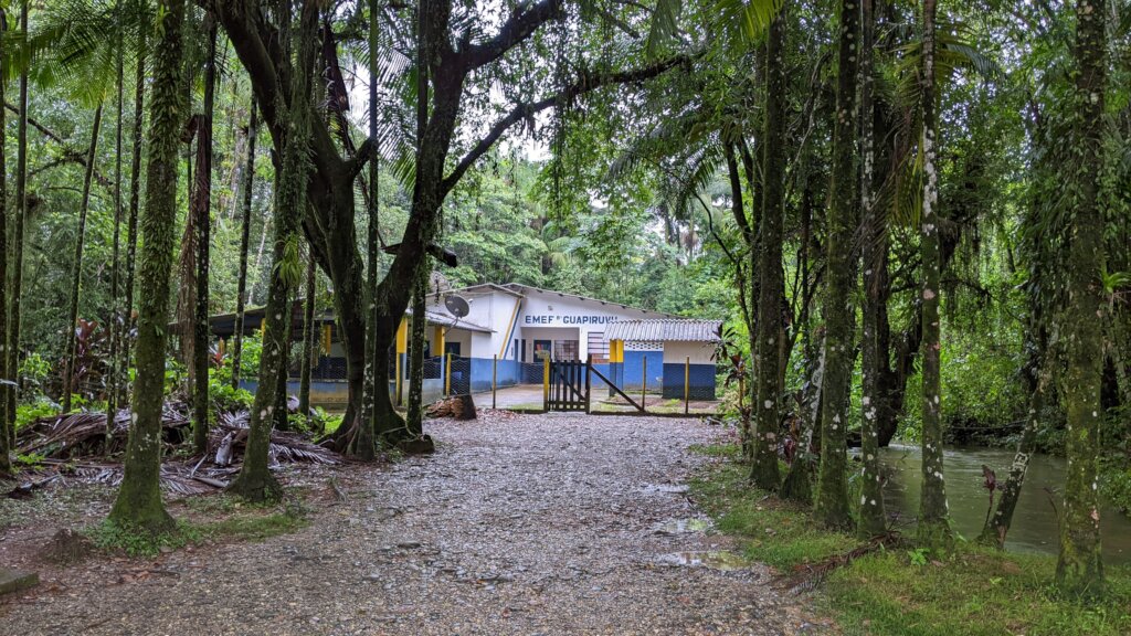 Agavi:  Brazilian Forest Schools Digitalization