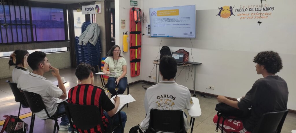 Vocational Guidance for Adolescents in Medellin