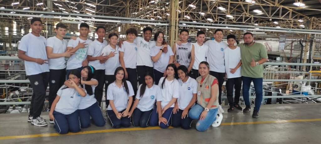 Vocational Guidance for Adolescents in Medellin