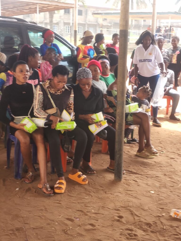 She Matters-support 500 Nigerian Damsels with Pad