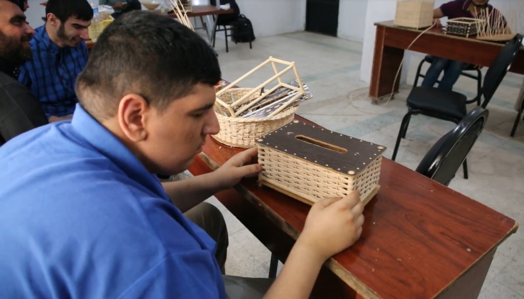 Help Blind People in Syria to Work and Produce