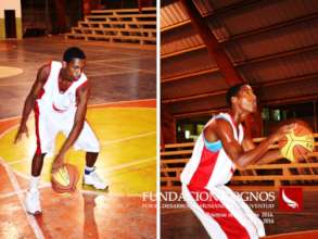 Basketball team practices