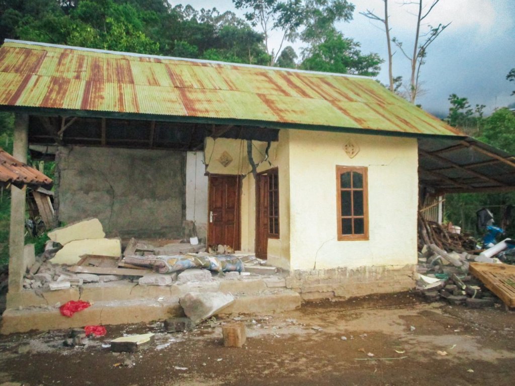 Shelters for 343 E Bali Earthquake Victim Families