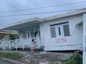 A homeowner viewing her leveled home in 2020