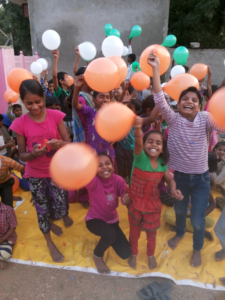 Strengthen 1000s of Indian Families w/ Healthcare