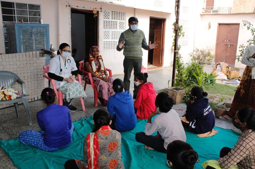 Strengthen 1000s of Indian Families w/ Healthcare