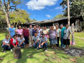 Yo'tan Te' con talleristas y equipo Ixim