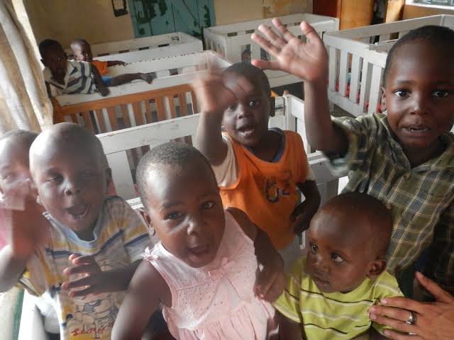 Give Orphaned Children in Nigeria a Christmas Gift