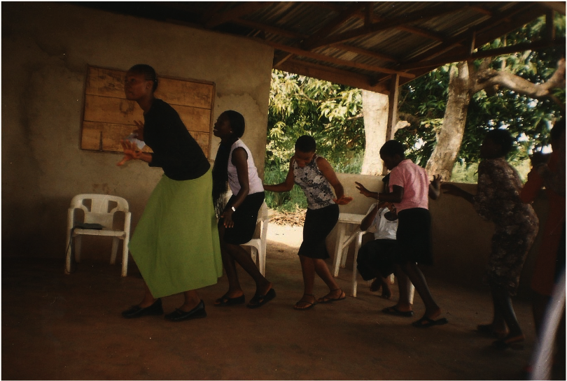 Keep 30 girls in school through theatre projects.