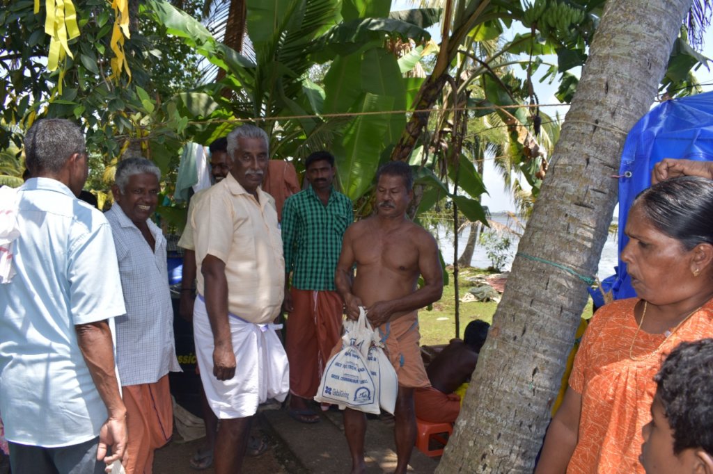 Help 2400 families in Kerala - Flood Relief 2021