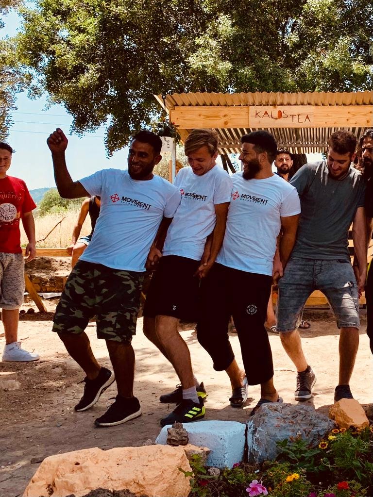 Help support the refugee community on Samos!