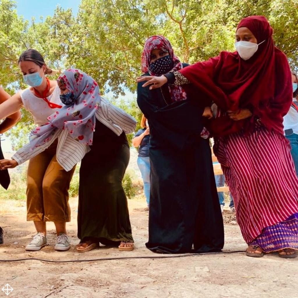 Help support the refugee community on Samos!