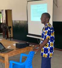 Liberian Health Team Member Leads Instruction