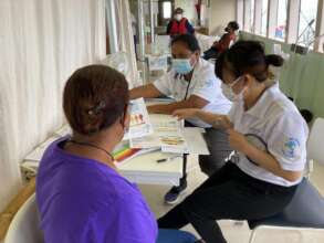 Palauan receiving health information