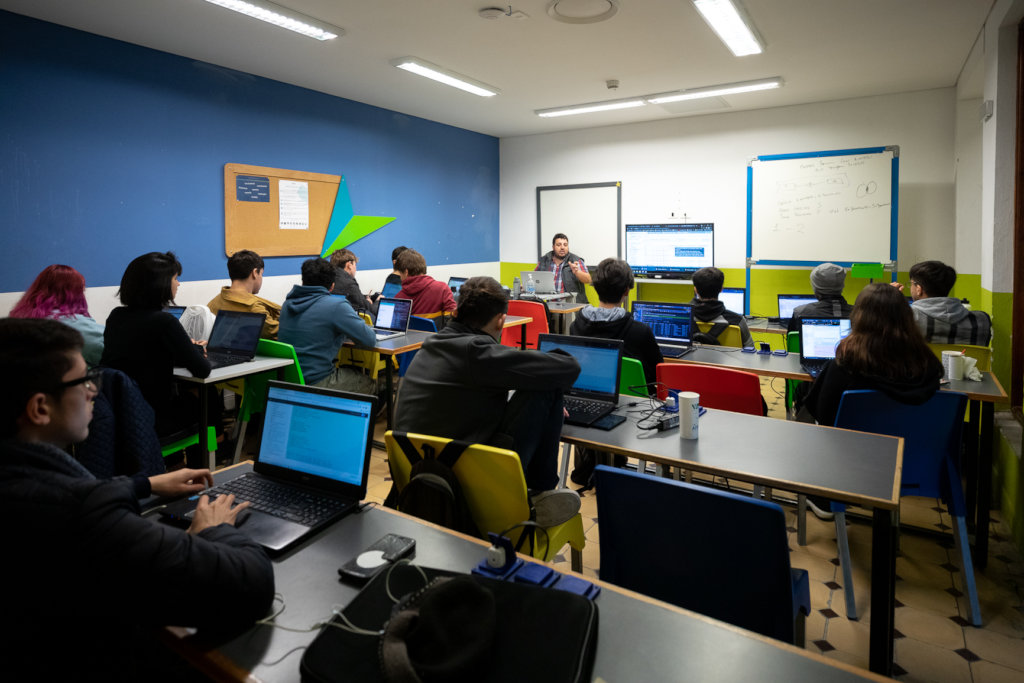 Bachelor degrees and jobs for at-risk Uruguayans