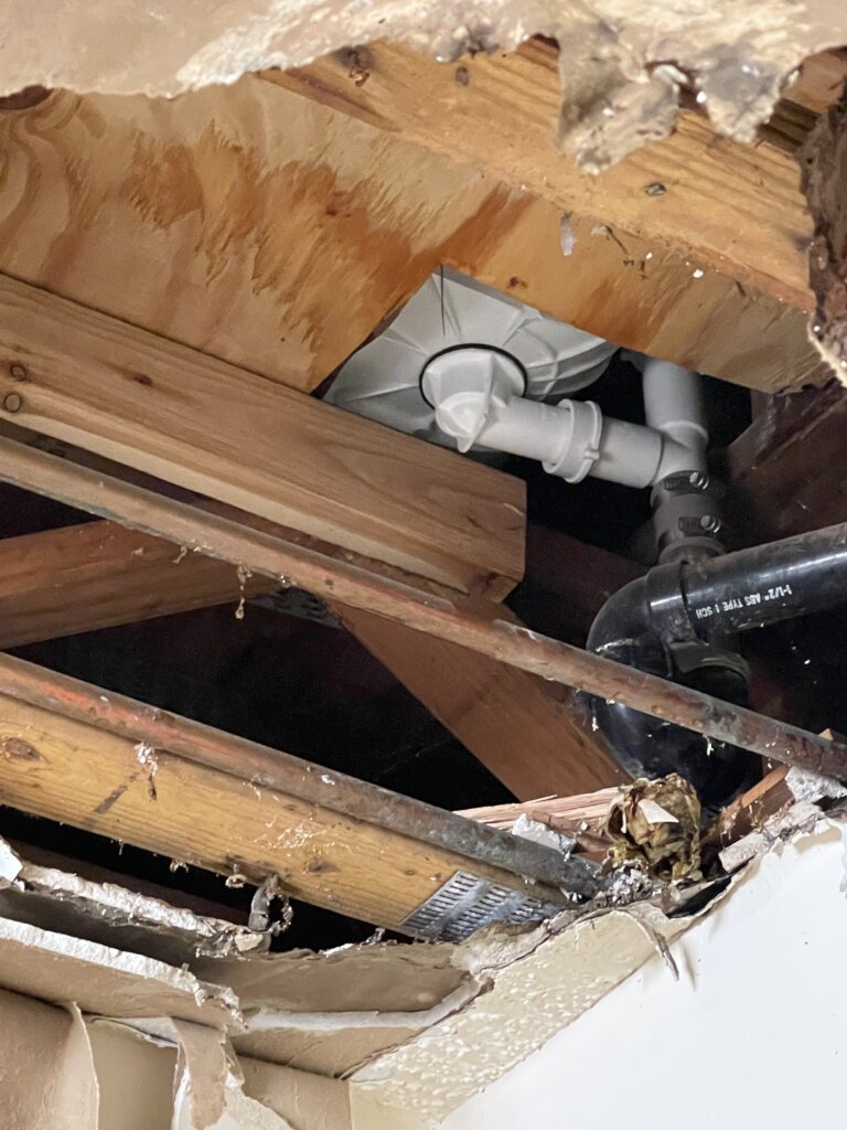 Help a Single Mom in Crisis this Holiday Season