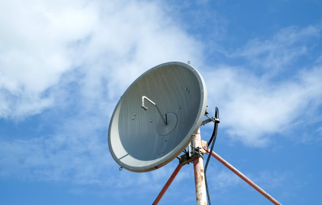 Internet for Impoverished Myanmar Students