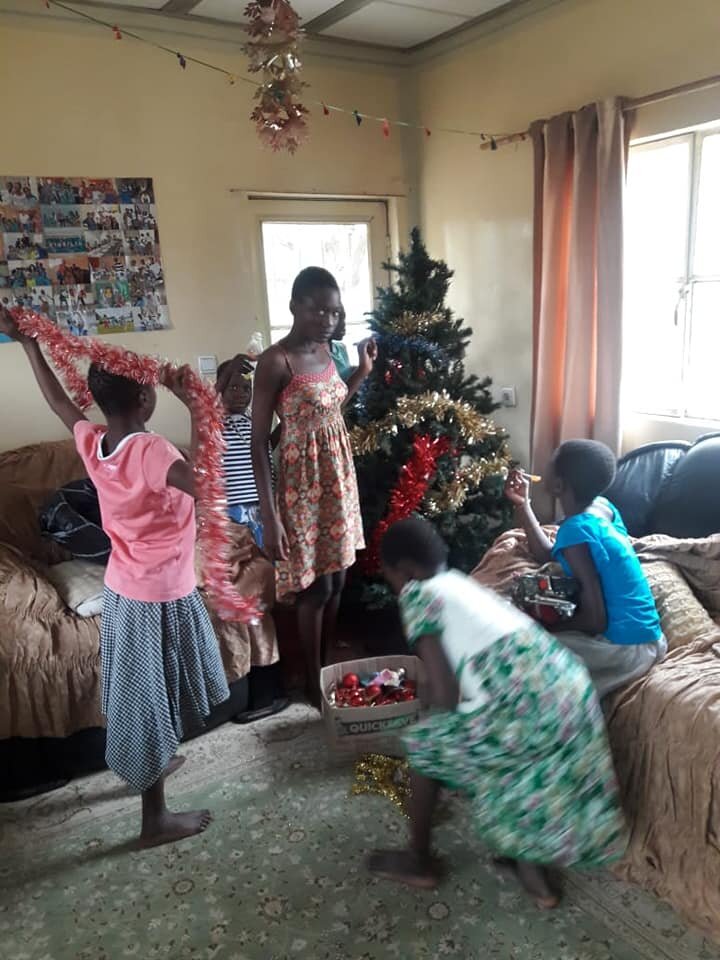 Make Christmas special for DRC street children