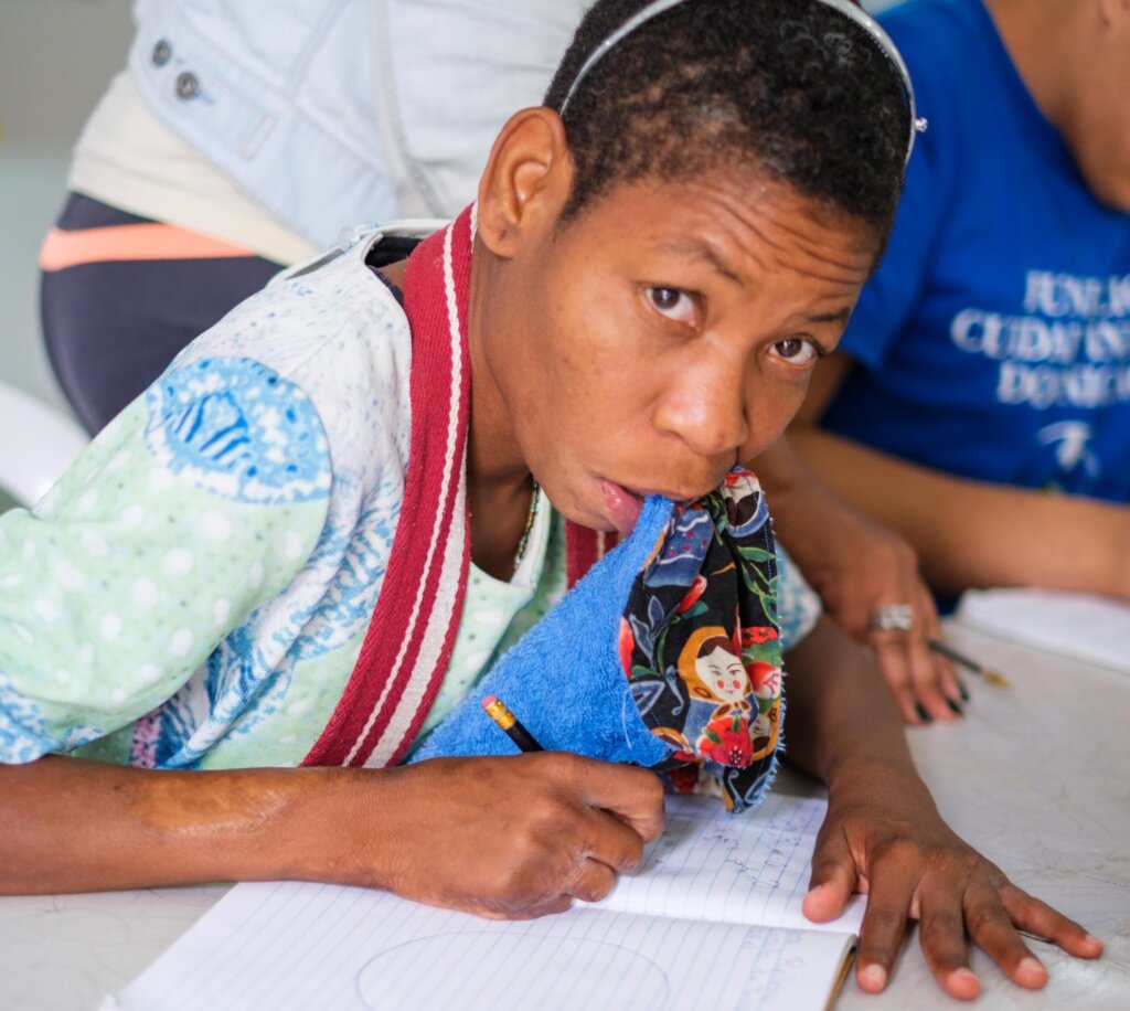 Progress for 100 Dominican kids with special needs - GlobalGiving