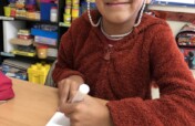 Help Valeria to School to Learn Sign Language