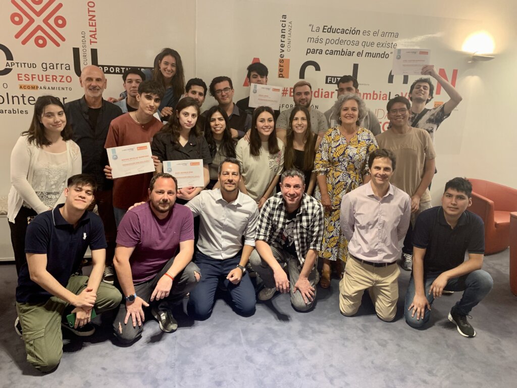 Programming to help Argentinian low income youth