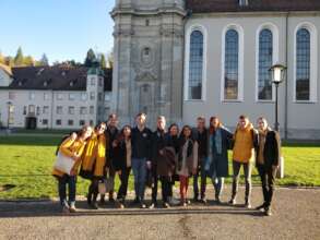 group picture from the oikos conference in 2021