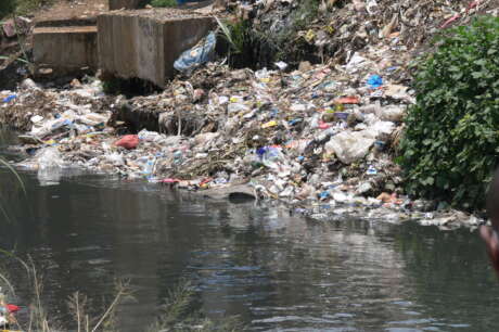 Clean a river in Migingo & stop plastic pollution