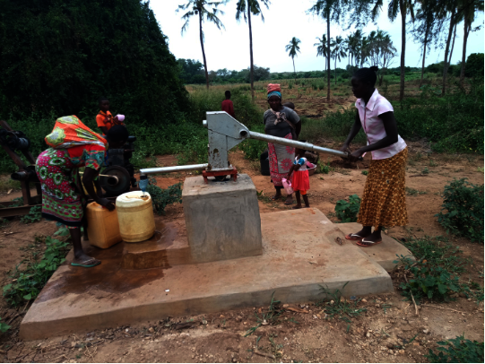 Community Empowerment for Guatemalans & Kenyans