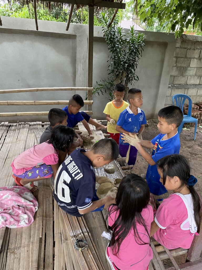 Help stateless children receive an education