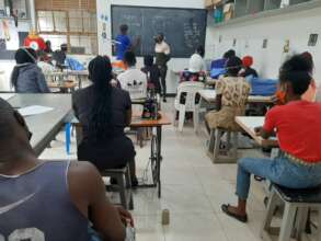 Tailoring students attending theory class