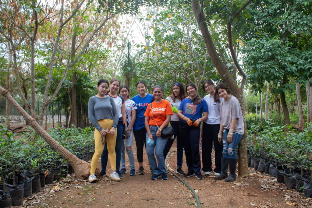 High School Volunteers!