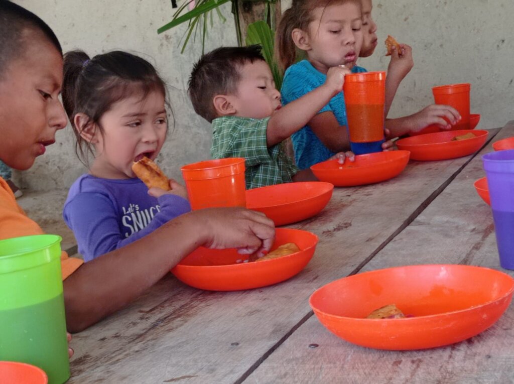 School Meals for 200 childrens in Honduras
