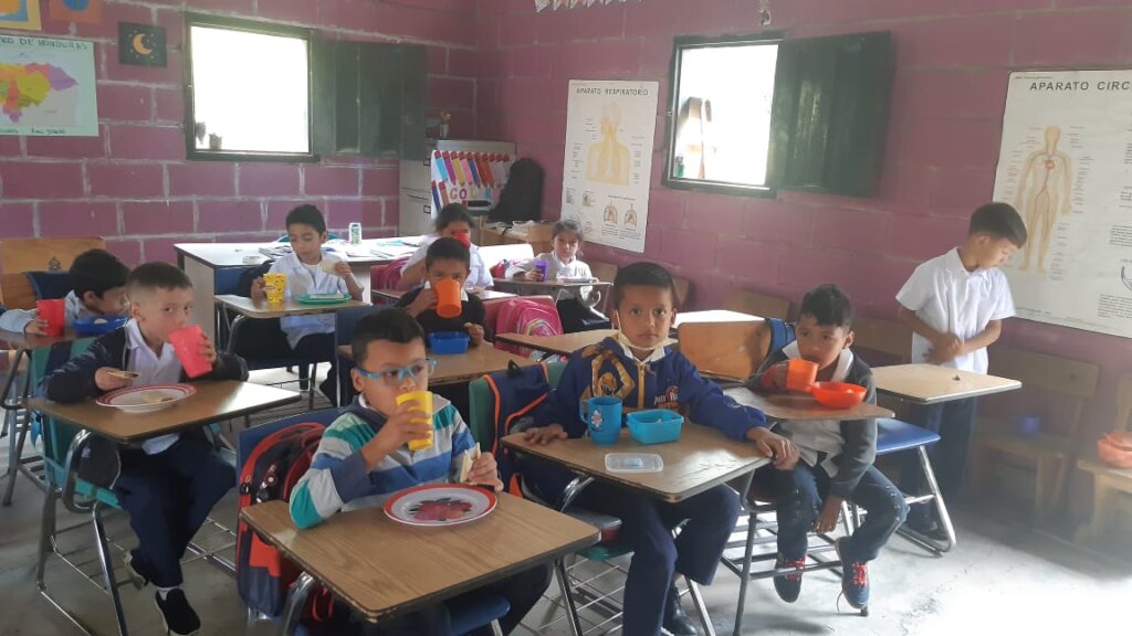 School Meals for 200 childrens in Honduras