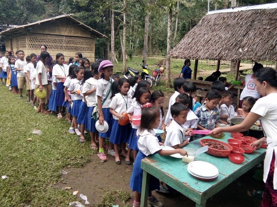 Help PTA Moms Provide Lunch for 200 Hungry Kids