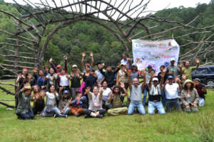Community people committed to recovering forests