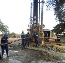 Drilling the borehole at Thinu