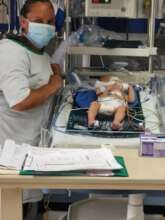 Neonatal post operation recovery