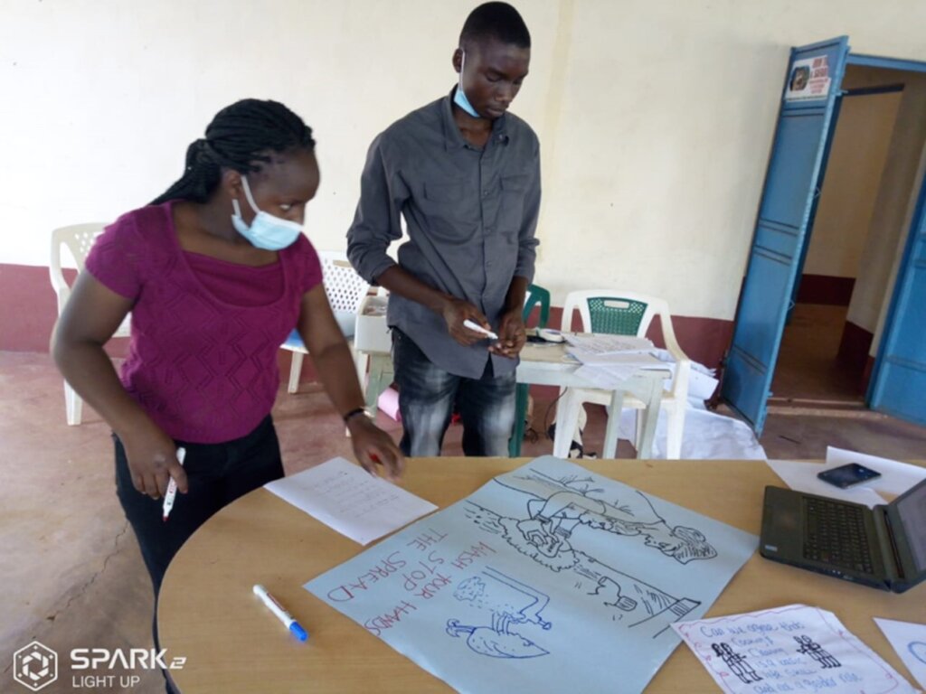 Young people create health messages.