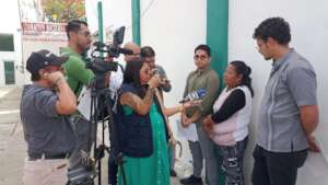 Julia en conferencia de prensa