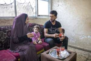 Mr. Wasfi al-Garosha & family (photog:Hosam Salem)