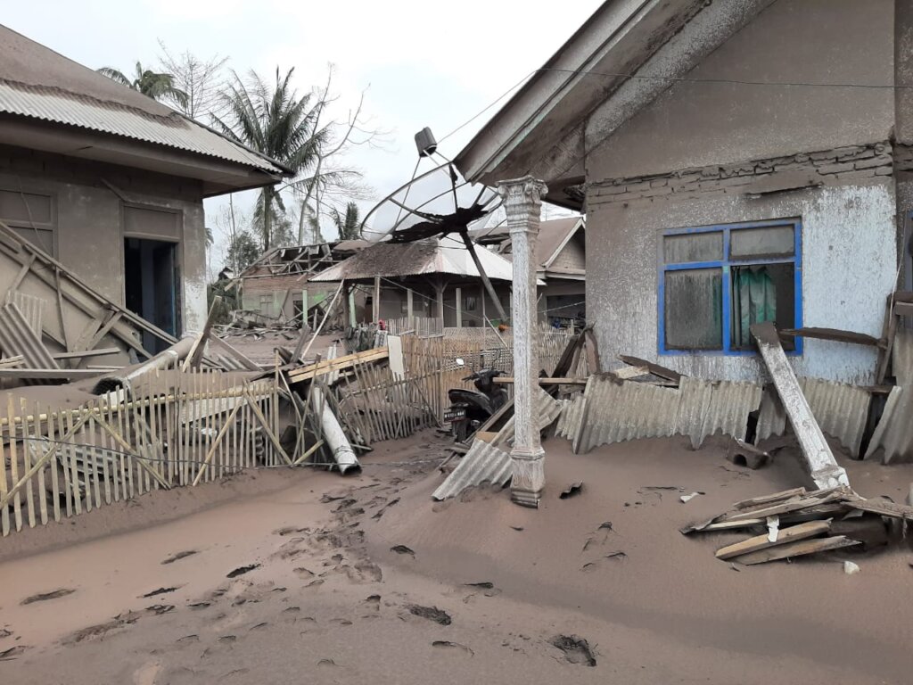 Emergency and Relief Aid for Semeru Eruption