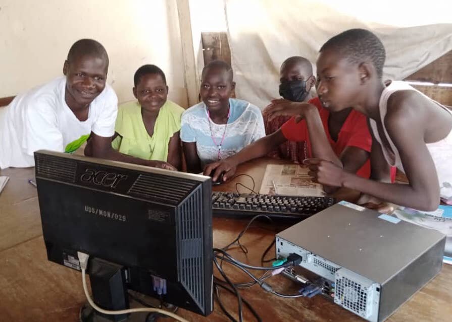 Digital skills to empower women & youth in Uganda