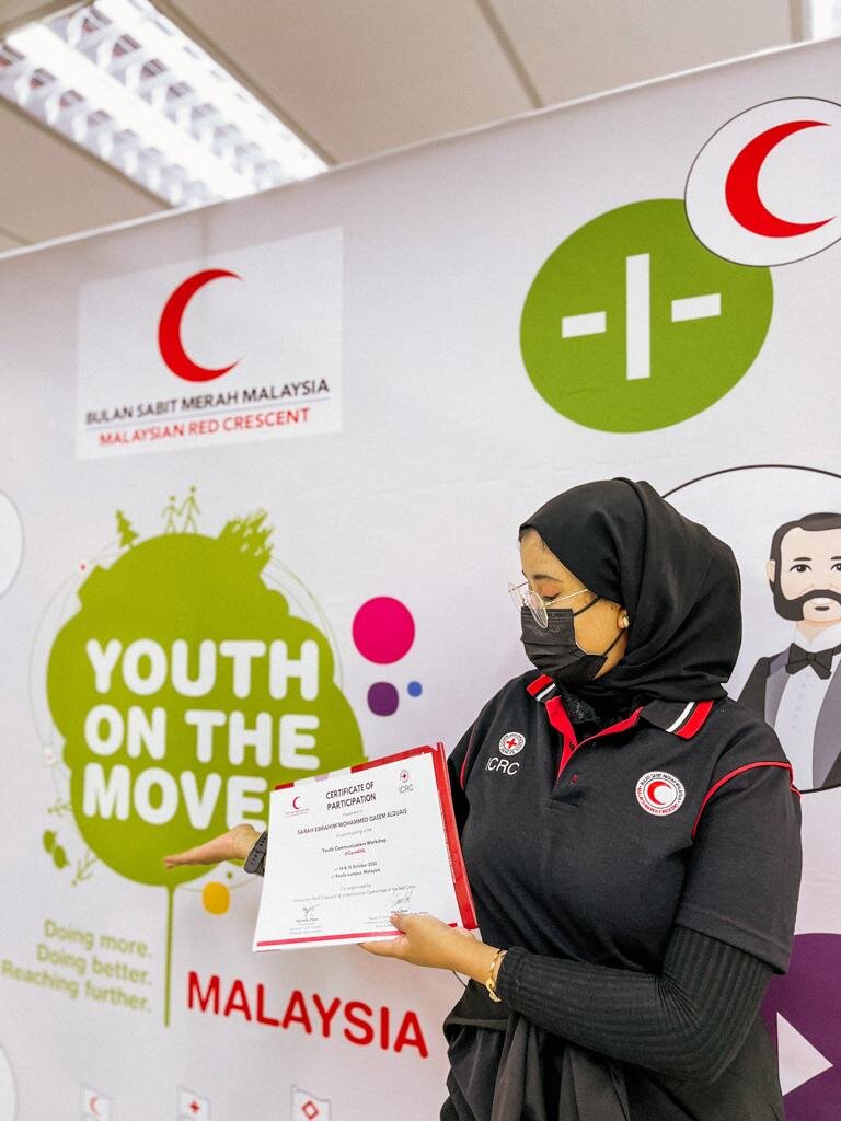 Sarah volunteering with Malaysia Red Crescent