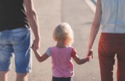 Psychological support to prevent child abandonment